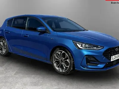 Second-hand Ford Focus ST-Line X 155 CP (114 kW) 2024 Hatchback