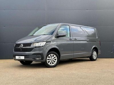 Begagnad VW Transporter Highline 2021 Grå Van