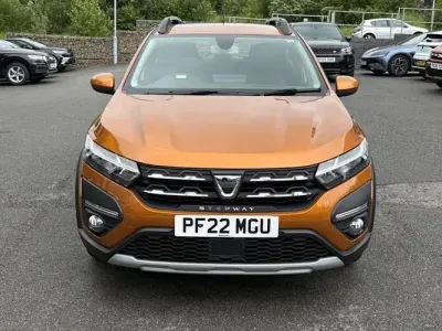 Used Dacia Sandero Comfort 91 HP (66 kW) 2022 Orange Hatchback