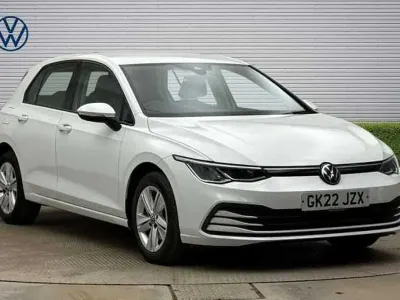 Używany VW Golf VIII 110 KM (80 kW) 2022