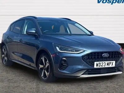 Used Ford Focus Active 123 HP (90 kW) 2023 Blue Hatchback