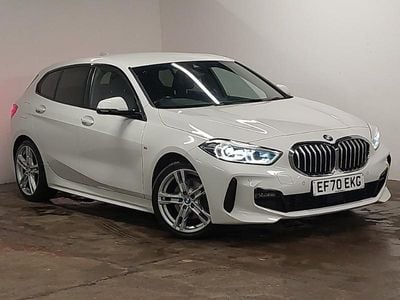 Begagnad BMW 118 M Sport 2021 Vit Halvkombi