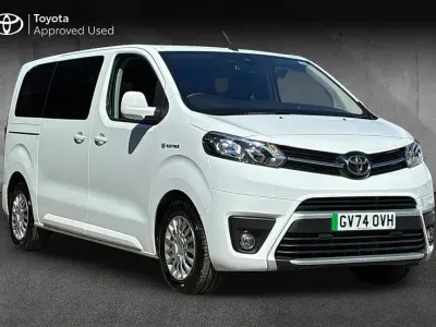 Used Toyota Proace Verso 98 kW (134 HP) 2024 Icy white MPV