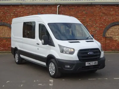 Usado Ford Transit Trend 130 CV (95 kW) 2023 Blanco Van