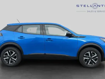 New Peugeot e-2008 Active 98 kW (134 HP) 2026 Blue SUV