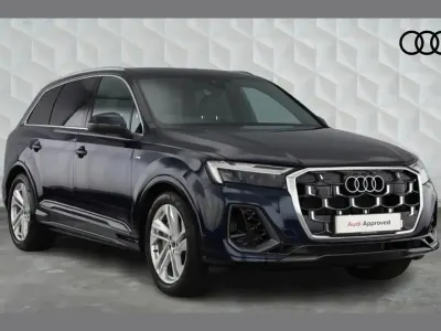 Used Audi Q7 S-Line 389 HP (286 kW) 2025 Waitomo blue SUV