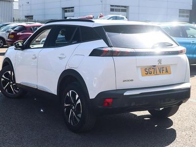 Used Peugeot 2008 Allure Premium 100 HP (73 kW) 2022 White SUV