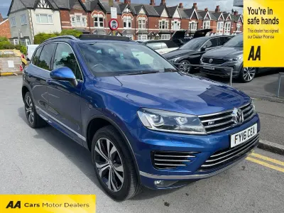 Used VW Touareg R-line 262 HP (192 kW) 2016 Blue SUV