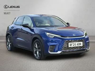 Used Lexus LBX 136 HP (100 kW) 2025 Blue SUV