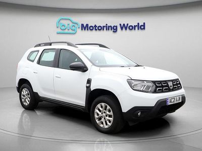Used Dacia Duster Comfort 100 HP (73 kW) 2021 White SUV