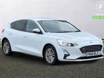 Used Ford Focus Titanium 125 HP (91 kW) 2018 White Hatchback