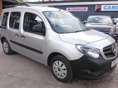 Begagnad Mercedes Citan 109 90 HK (66 kW) 2017 Silver Minibuss