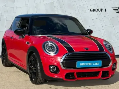 Usado Mini Cooper Sport 136 CV (100 kW) 2020 Rojo Utilitario