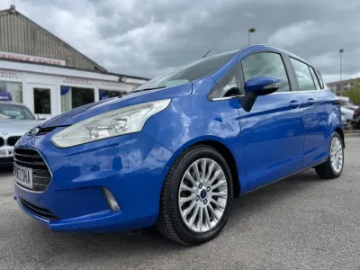 Używany Ford B-MAX Titanium 120 KM (88 kW) 2013 Niebieski Minivan