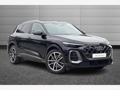 Used Audi Q5 Advanced 204 HP (150 kW) 2025 Mythos black SUV