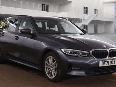 BMW 330e