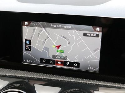 Used Mercedes A180 AMG line 136 HP (100 kW) 2019 Polar white Hatchback