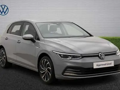 Used VW Golf VIII 130 HP (95 kW) 2023
