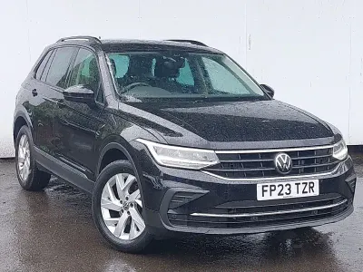 Used VW Tiguan Life 150 HP (110 kW) 2023 Black SUV