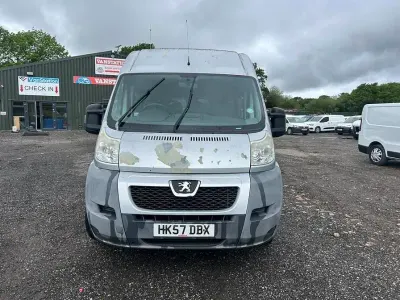 Used Peugeot Boxer 120 HP (88 kW) 2008 Silver Van