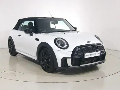 Usado Mini Cooper Cabriolet Sport 2024 Branco Cabrios