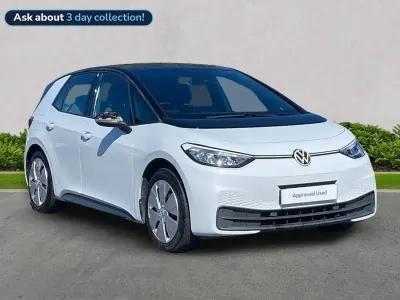 Begagnad VW ID.3 Pro Performance 150 kW (204 HK) 2022 Vit Halvkombi