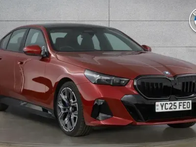 Used BMW 550e M Sport 482 HP (354 kW) 2025 Red