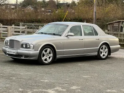 Used Bentley Arnage 451 HP (331 kW) 2002 Silver Sedan
