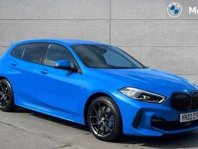 Usado BMW 118 M Sport 136 CV (100 kW) 2022 Azul Utilitario