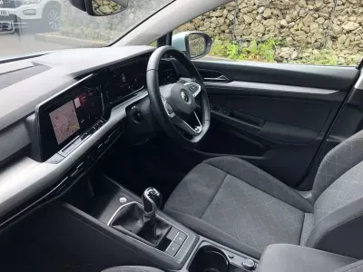 Używany VW Golf VII Life 2021 Srebrny Hatchback