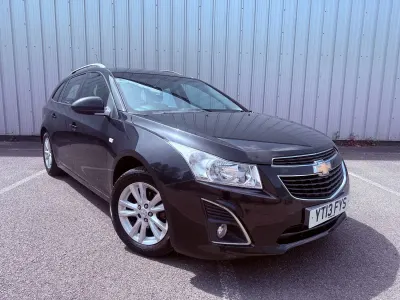 Used Chevrolet Cruze LT 141 HP (103 kW) 2013 Black Estate