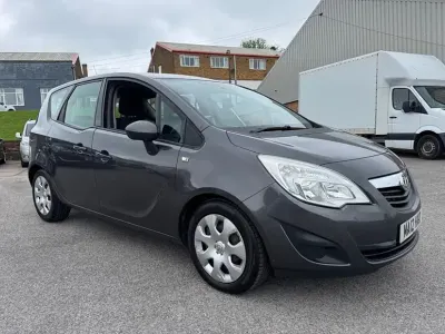 Używany Vauxhall Meriva 2012 Szary Minivan