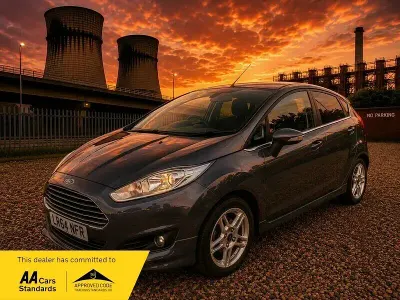 Used Ford Fiesta Zetec 75 HP (55 kW) 2014 Grey Hatchback