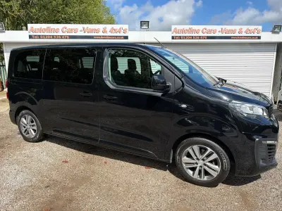 Używany Peugeot Traveller