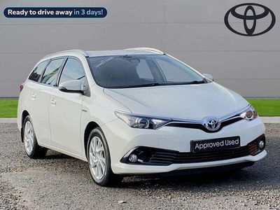 Toyota Auris Hybrid