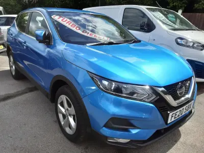 Used Nissan Qashqai Acenta Premium 115 HP (84 kW) 2020 Blue SUV