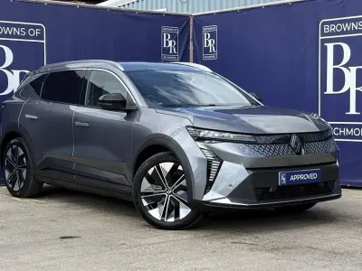 Used Renault Scenic E-Tech Komfort 125 kW (170 HP) 2024 SUV