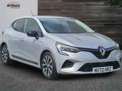 Used Renault Clio Evolution 90 HP (66 kW) 2022 Silver Hatchback