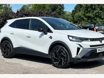 Used Renault Symbioz Iconic Esprit Alpine 143 HP (105 kW) 2025 White  SUV