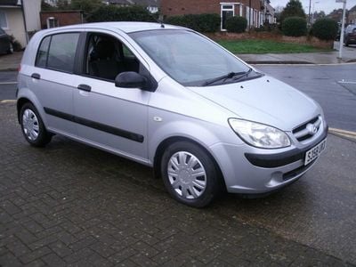 Used Hyundai Getz 95 HP (69 kW) 2008 Silver Hatchback