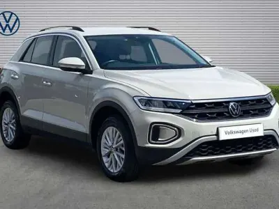 Used VW T-Roc Life 150 HP (110 kW) 2023 Grey SUV
