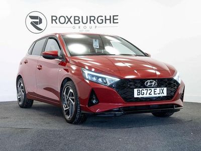 Used Hyundai i20 Premium 100 HP (73 kW) 2022 Red Hatchback
