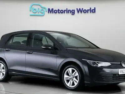 Used VW Golf VIII Life 150 HP (110 kW) 2023 Grey Hatchback