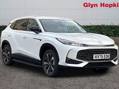 White New 2025 MG HS Trophy SUV | £28,654