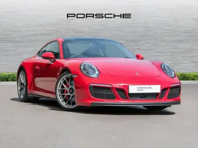Used Porsche 911 444 HP (326 kW) 2018 Red Coupe