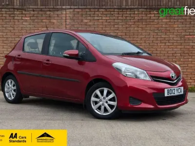 Used Toyota Yaris 2012 Red Hatchback