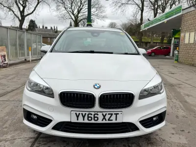 Used BMW 218 Sport Line 147 HP (108 kW) 2016 White Estate