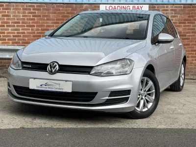 Used VW Golf VII 108 HP (79 kW) 2013 Silver Hatchback