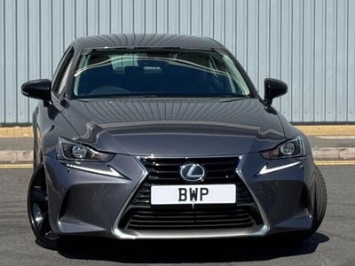 Lexus IS300h