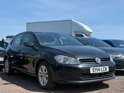 Second-hand VW Golf VII SE 2014 Negru Hatchback